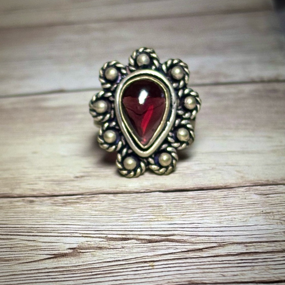Silver Teardrop Ring Ruby Color Stone 7